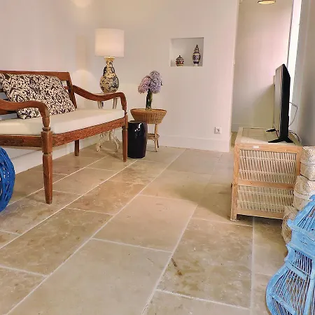 Апартаменты One-bedroom In Лиссабон